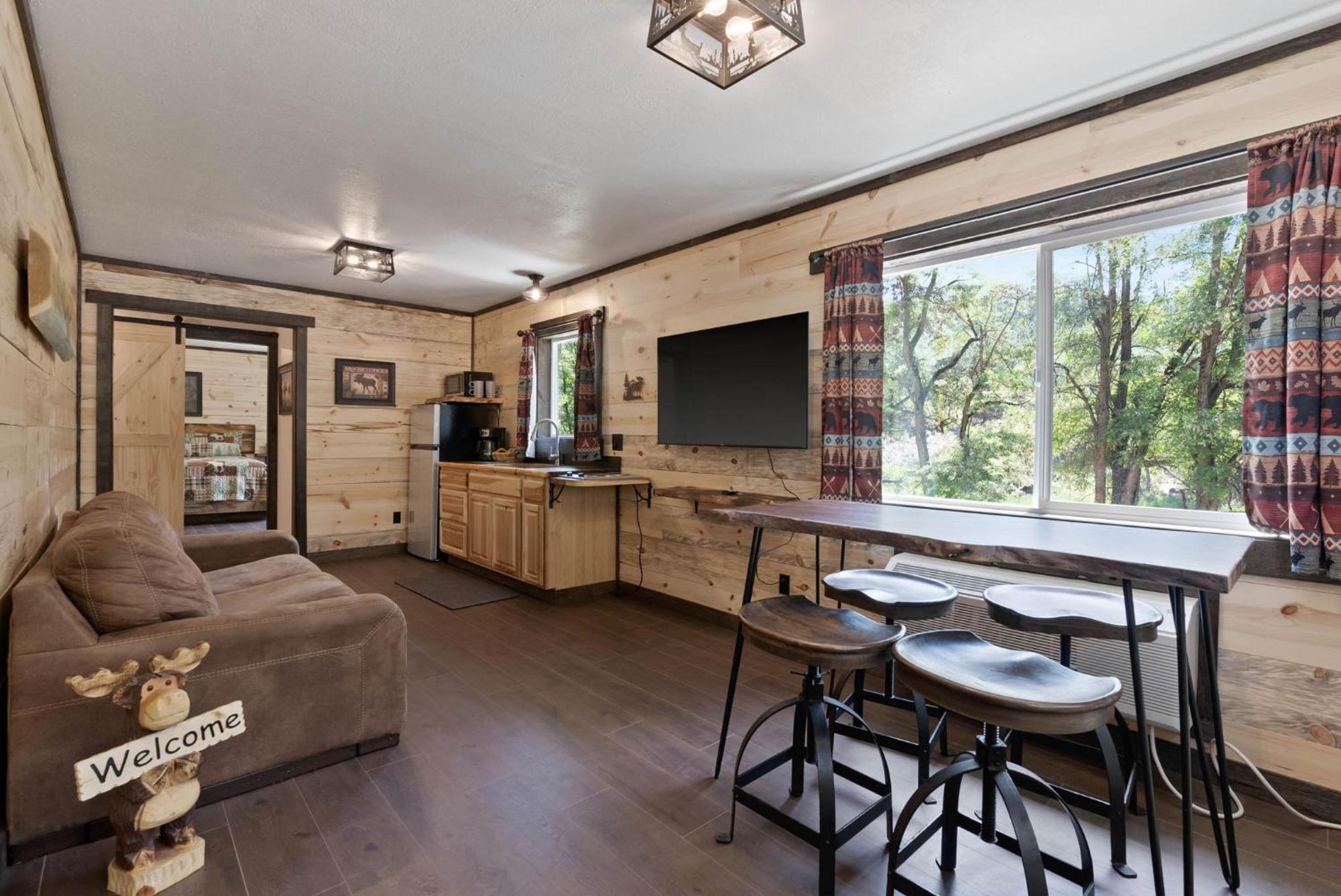 קור ד'אלן Lake Village Lodge מראה חיצוני תמונה